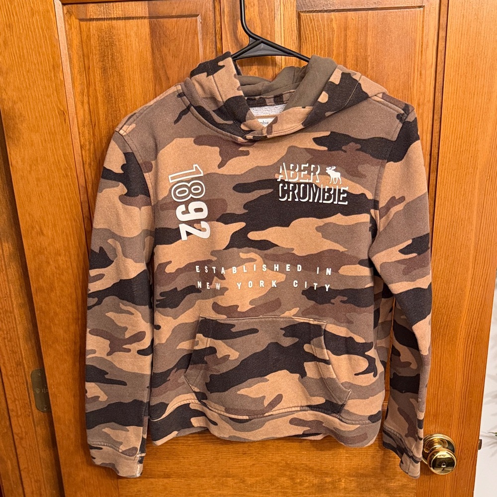 Abercrombie & Fitch Brown Camo Hoodie